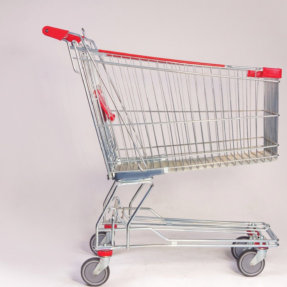180 Litre Wire Base Shopping Trolley – Side view